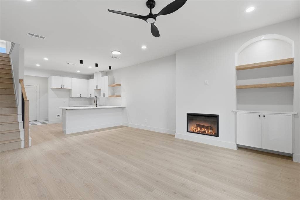 3427 & 3429 Detonte Street, Dallas, TX 75223