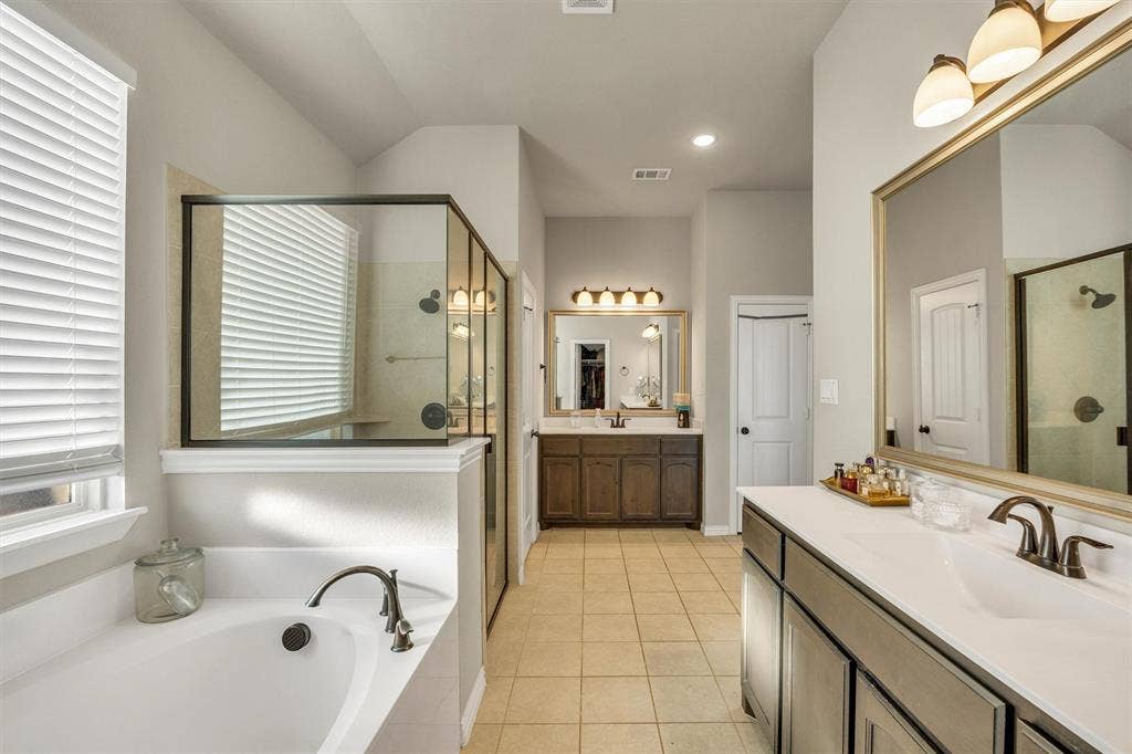 9880 County Road 466, Princeton, TX 75407 9880 County Road 466, Princeton, TX 75407