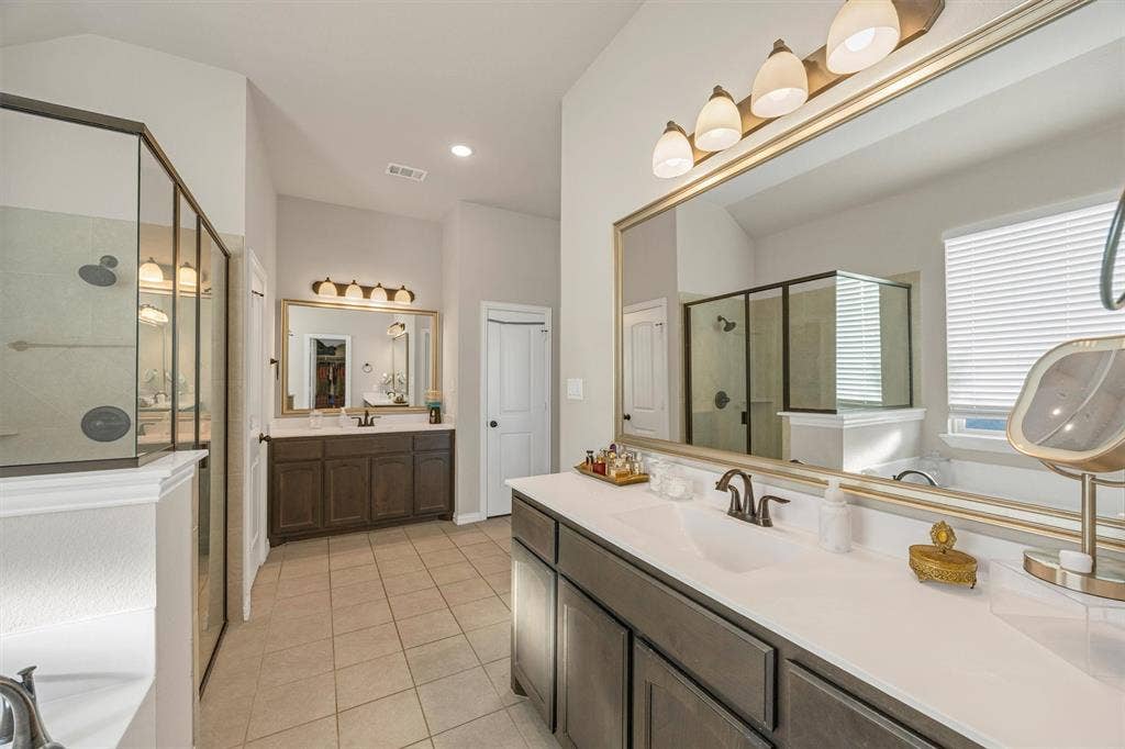 9880 County Road 466, Princeton, TX 75407 9880 County Road 466, Princeton, TX 75407