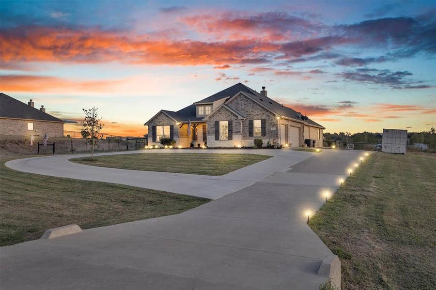 Property photo for 9880 County Road 466, Princeton, TX