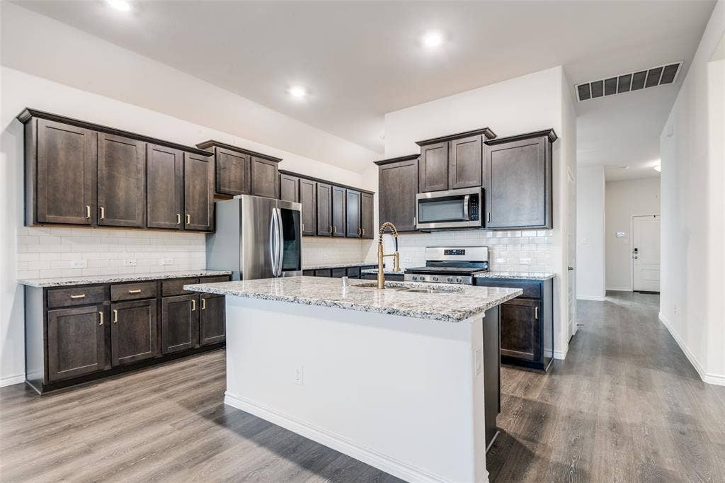905 Philadelphia Street, Fate, TX 75189