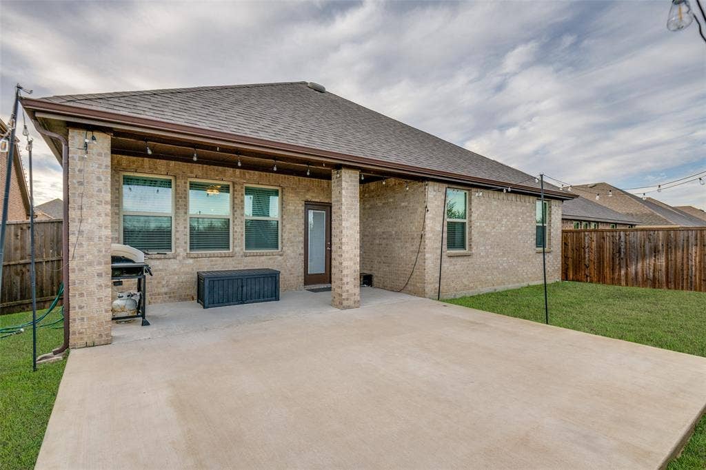 905 Philadelphia Street, Fate, TX 75189