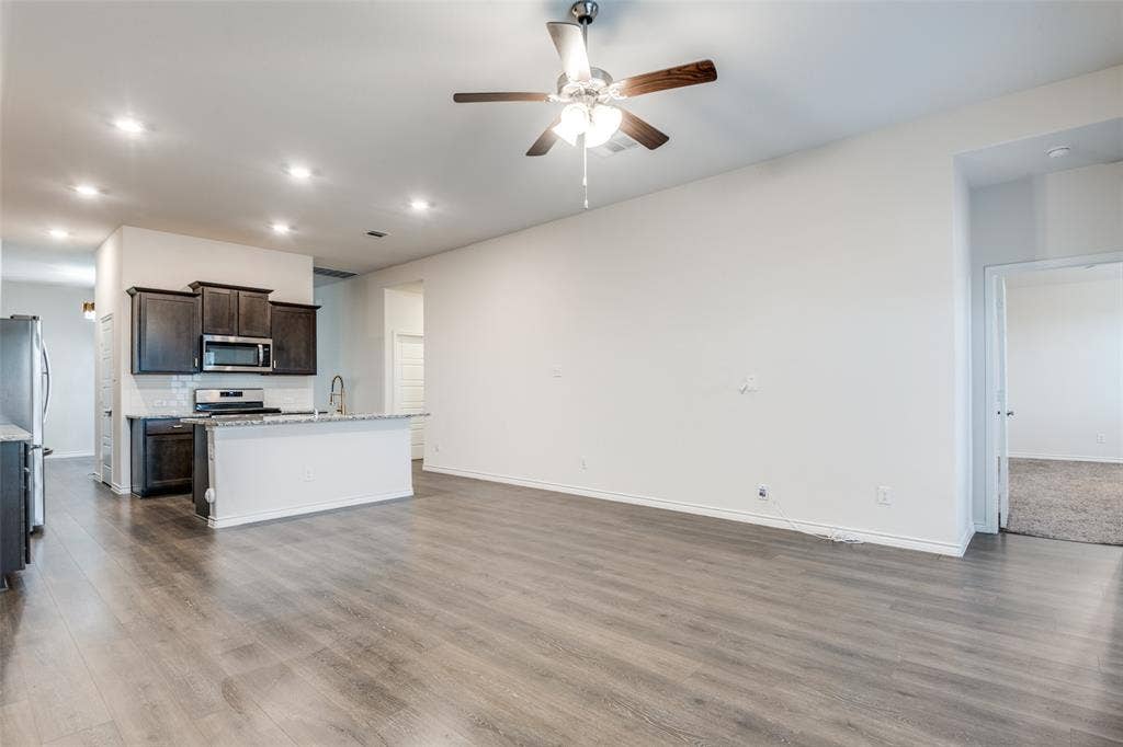 905 Philadelphia Street, Fate, TX 75189