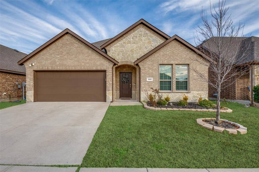 Property photo for 905 Philadelphia Street, Fate, TX