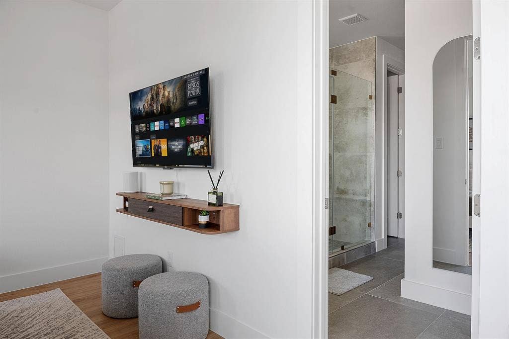 167 S Prairie Avenue, Dallas, TX 75226