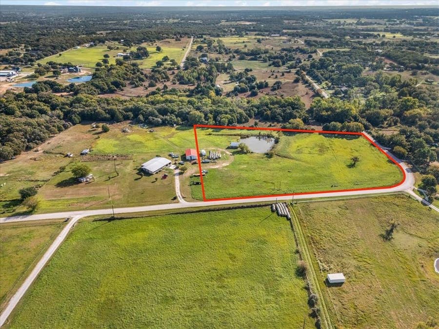 Property photo for 288 County Road 4890, Boyd, TX