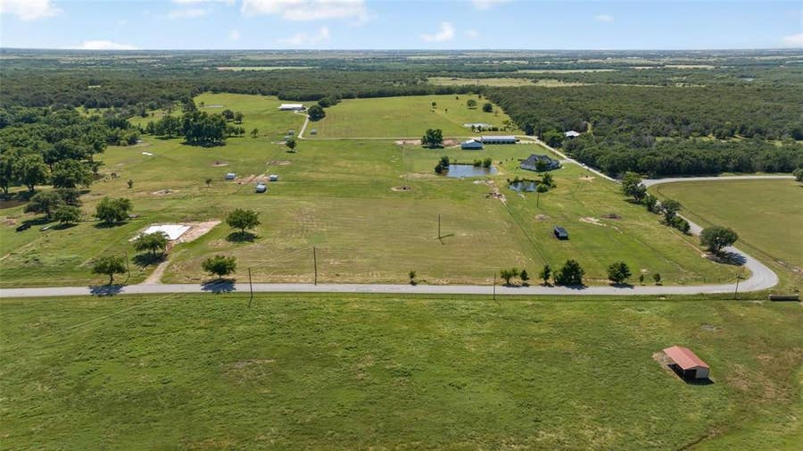 Property photo for Lot 2 Prairie Grove Road, Valley View, TX