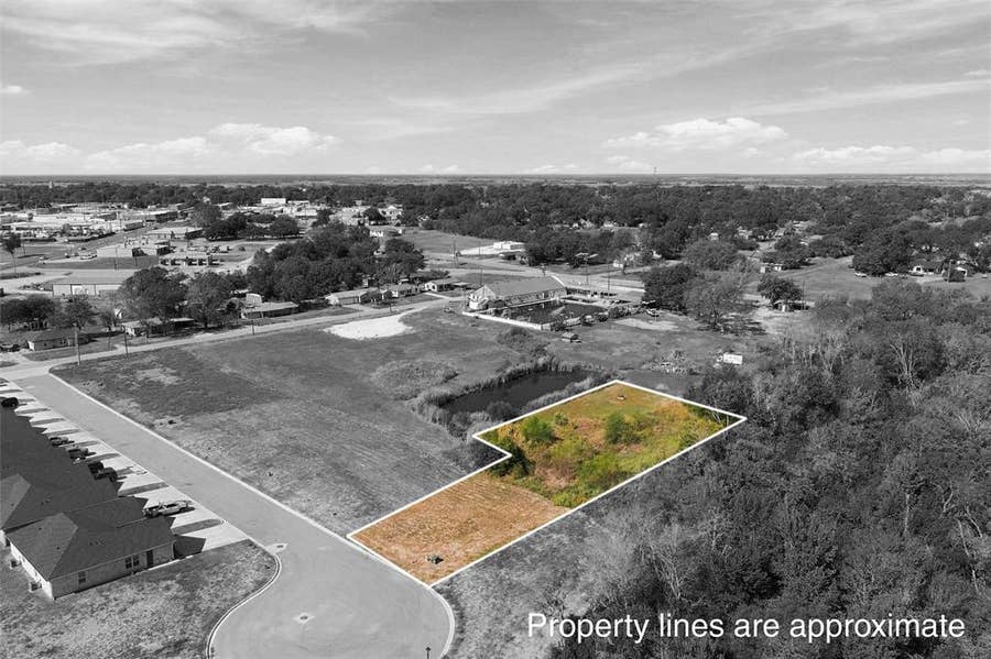 Property photo for TBD Vitava Drive, West, TX