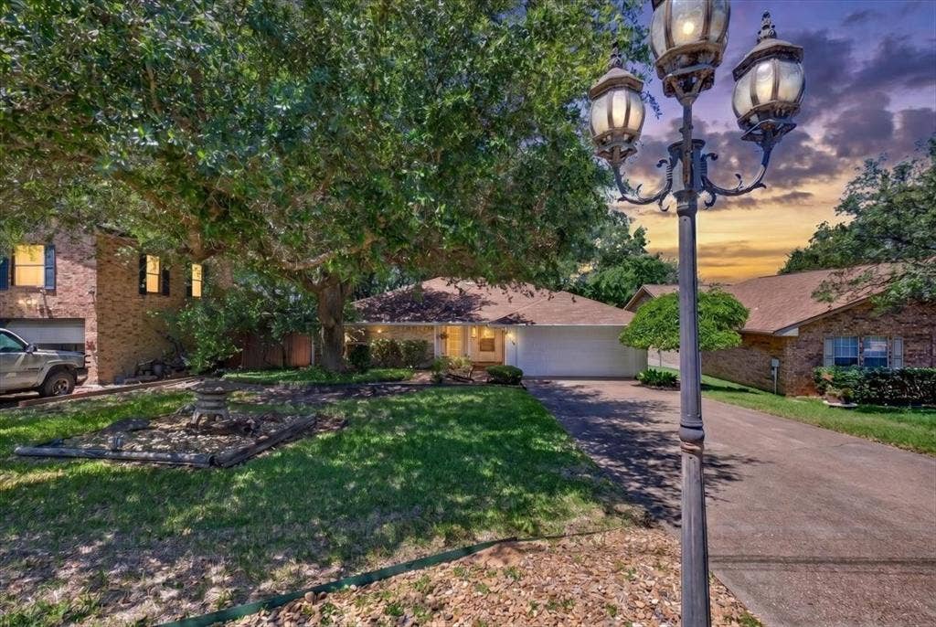 10118 Lakeview Street, Payne Springs, TX 75156 10118 Lakeview Street, Payne Springs, TX 75156