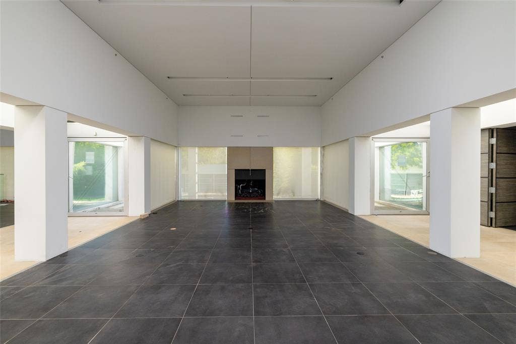 14888 Lake Forest Drive, Addison, TX 75254 14888 Lake Forest Drive, Addison, TX 75254