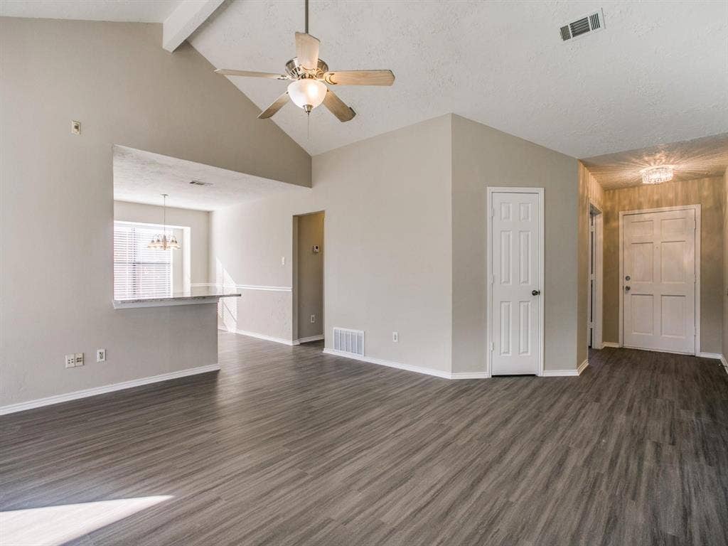 1108 Colmar Drive, Plano, TX 75023 1108 Colmar Drive, Plano, TX 75023