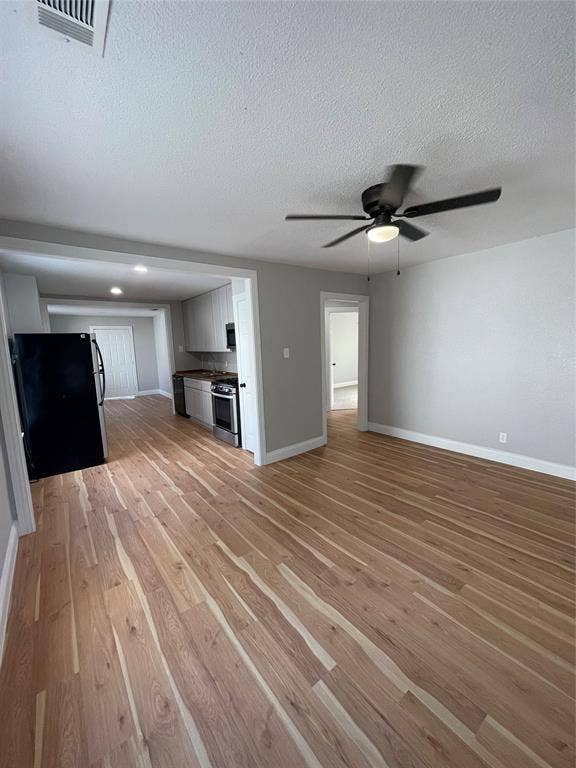 816 Carbona Drive, Dallas, TX 75217