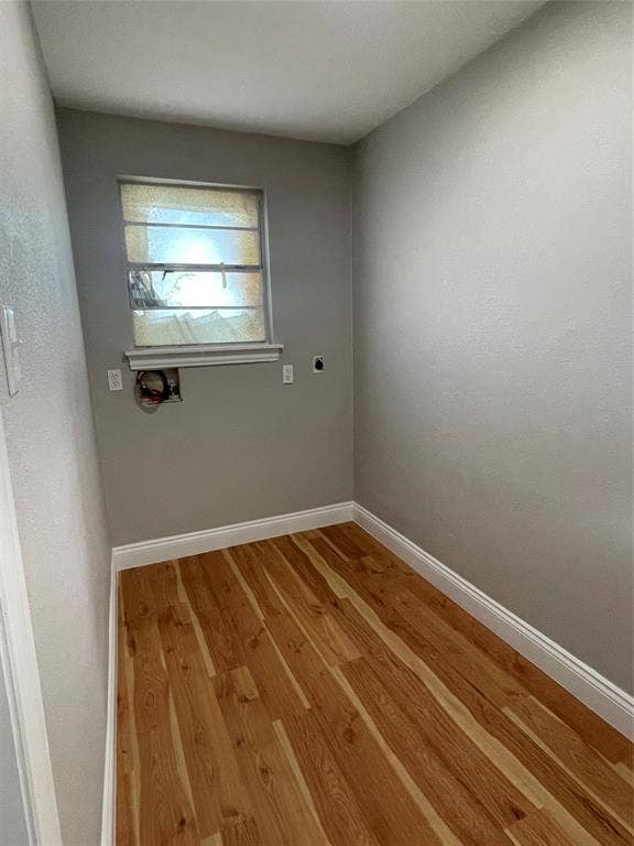 816 Carbona Drive, Dallas, TX 75217