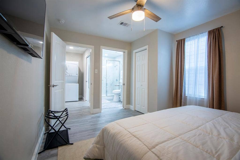 5109 Bourquin Street, Dallas, TX 75210