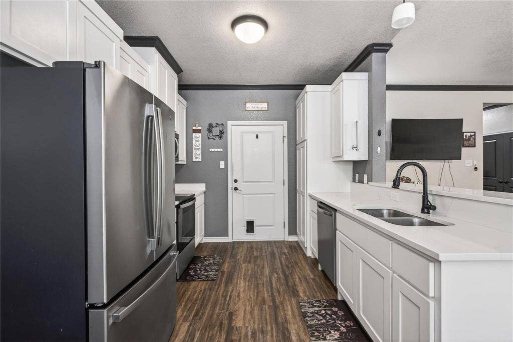 106 Paseo Patricia, Gun Barrel City, TX 75156