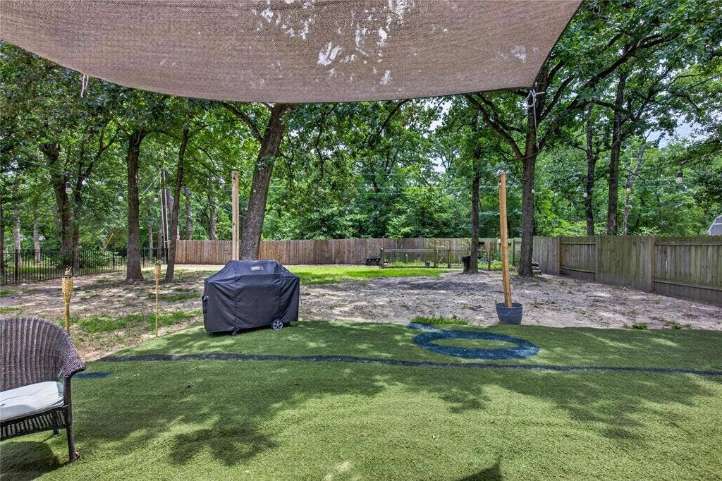 106 Paseo Patricia, Gun Barrel City, TX 75156