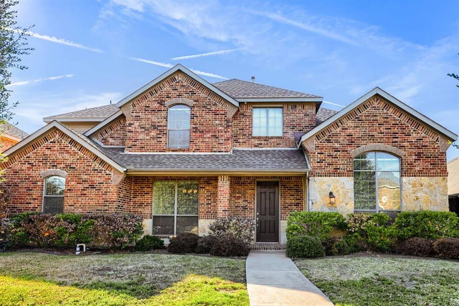 Property photo for 7013 Salem Court, Rowlett, TX