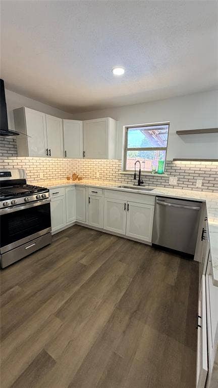 1326 TANAGER Lane, Garland, TX 75042 1326 TANAGER Lane, Garland, TX 75042