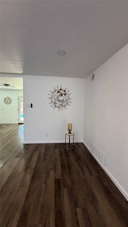 1326 TANAGER Lane, Garland, TX 75042 1326 TANAGER Lane, Garland, TX 75042