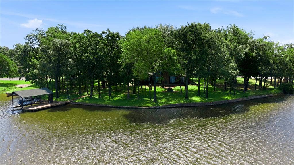 8726 Toler Pointe, Larue, TX 75770 8726 Toler Pointe, Larue, TX 75770