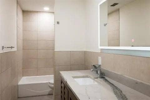 10667 Pagewood Drive, Dallas, TX 75230 10667 Pagewood Drive, Dallas, TX 75230