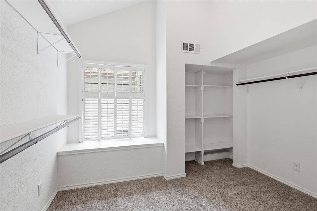 608 Fiesta Circle, Irving, TX 75063
