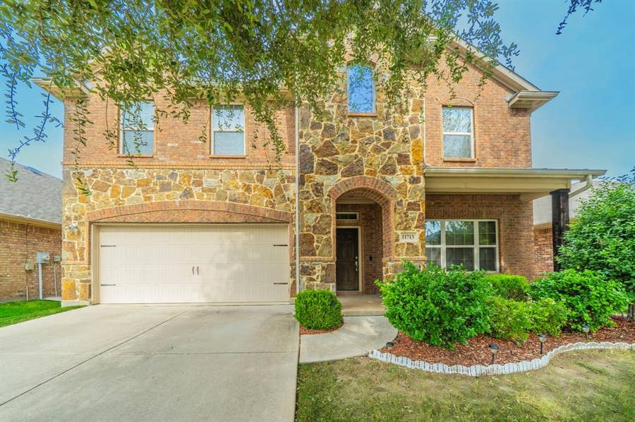 Property photo for 11713 Summer Springs Drive, Frisco, TX