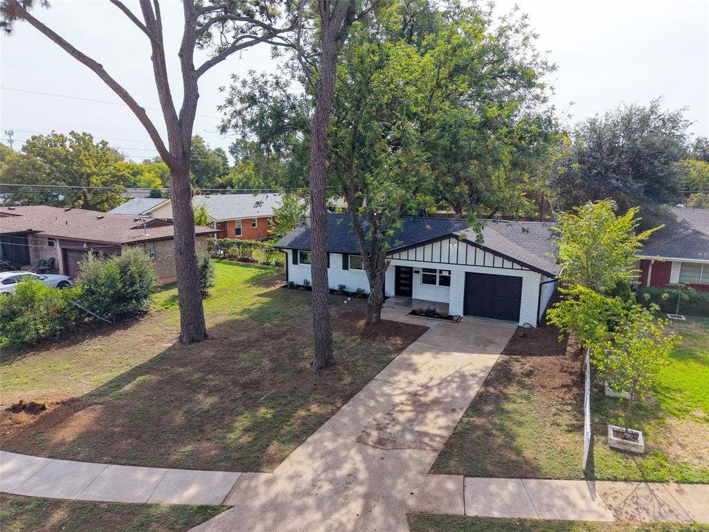 1504 Mosley Drive, Irving, TX 75060 1504 Mosley Drive, Irving, TX 75060