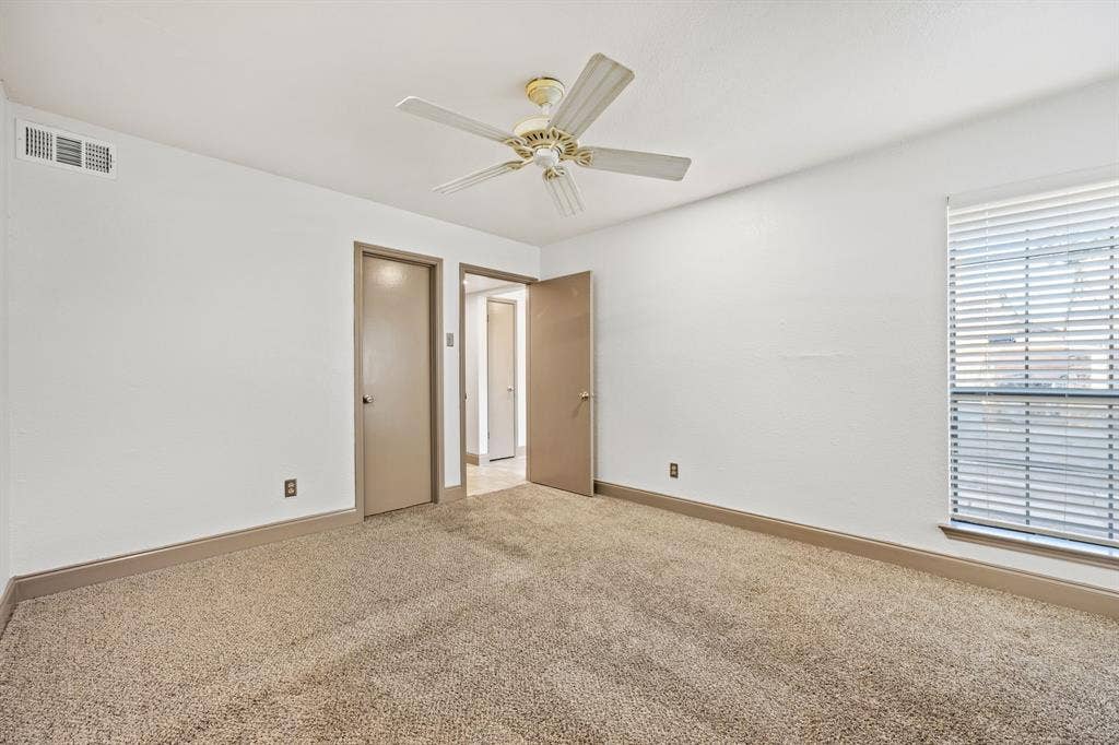 2625 Encina Drive, #4, Irving, TX 75038 2625 Encina Drive, #4, Irving, TX 75038