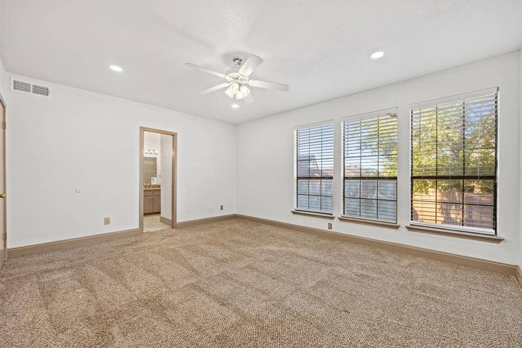 2625 Encina Drive, #4, Irving, TX 75038 2625 Encina Drive, #4, Irving, TX 75038