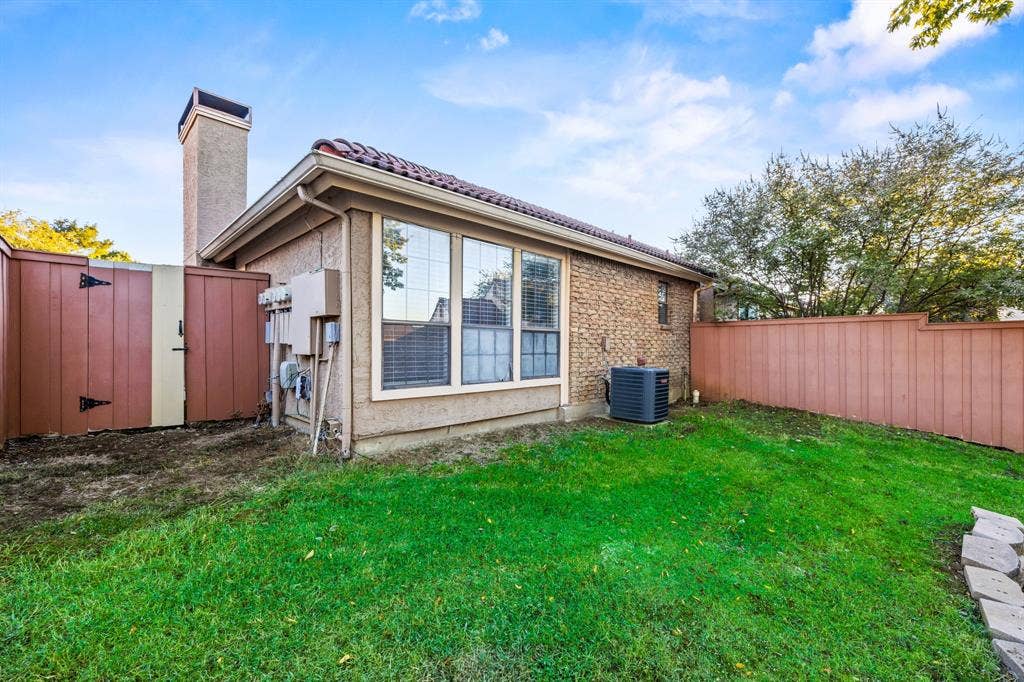 2625 Encina Drive, #4, Irving, TX 75038 2625 Encina Drive, #4, Irving, TX 75038