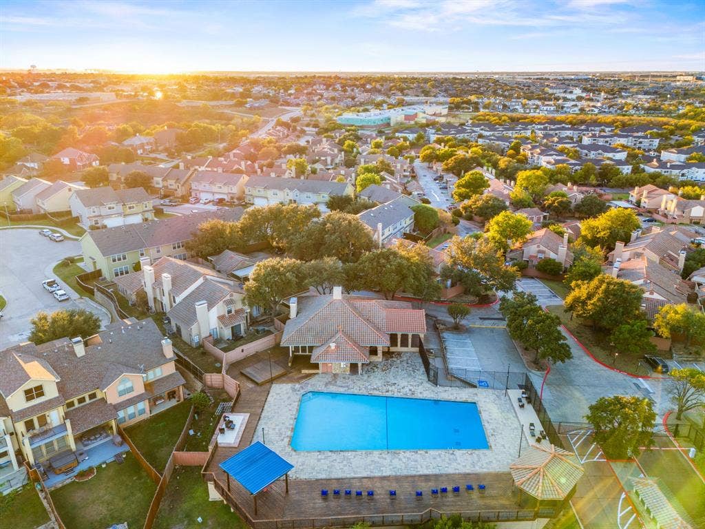 2625 Encina Drive, #4, Irving, TX 75038 2625 Encina Drive, #4, Irving, TX 75038