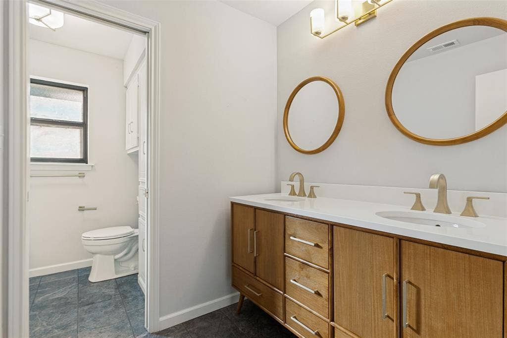 2306 Blackberry Drive, Richardson, TX 75082 2306 Blackberry Drive, Richardson, TX 75082