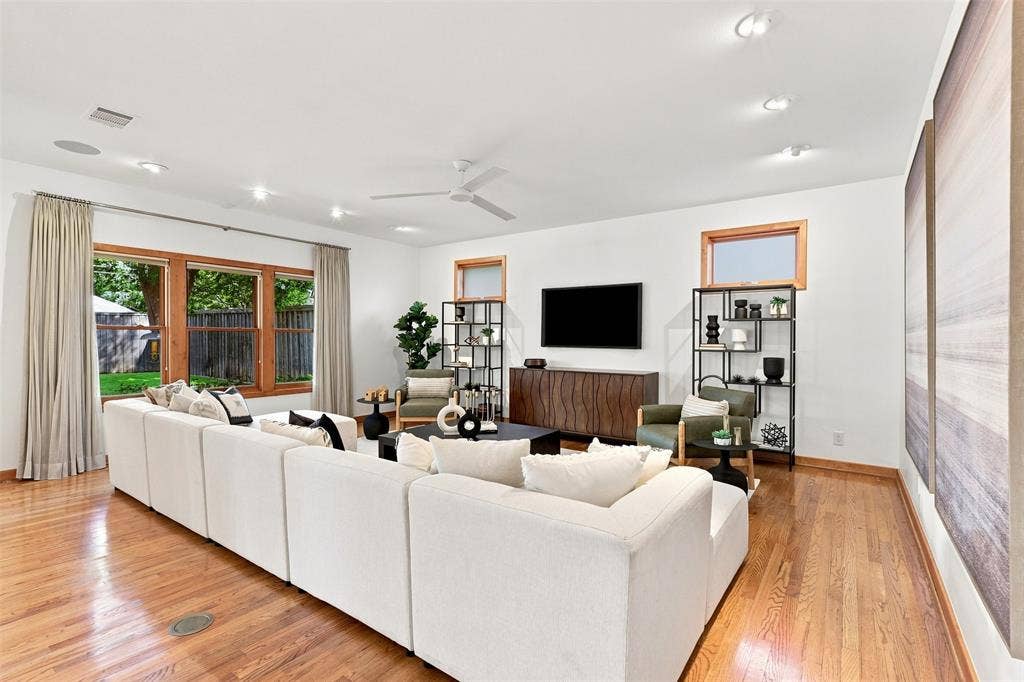 4329 Taos Road, Dallas, TX 75209 4329 Taos Road, Dallas, TX 75209