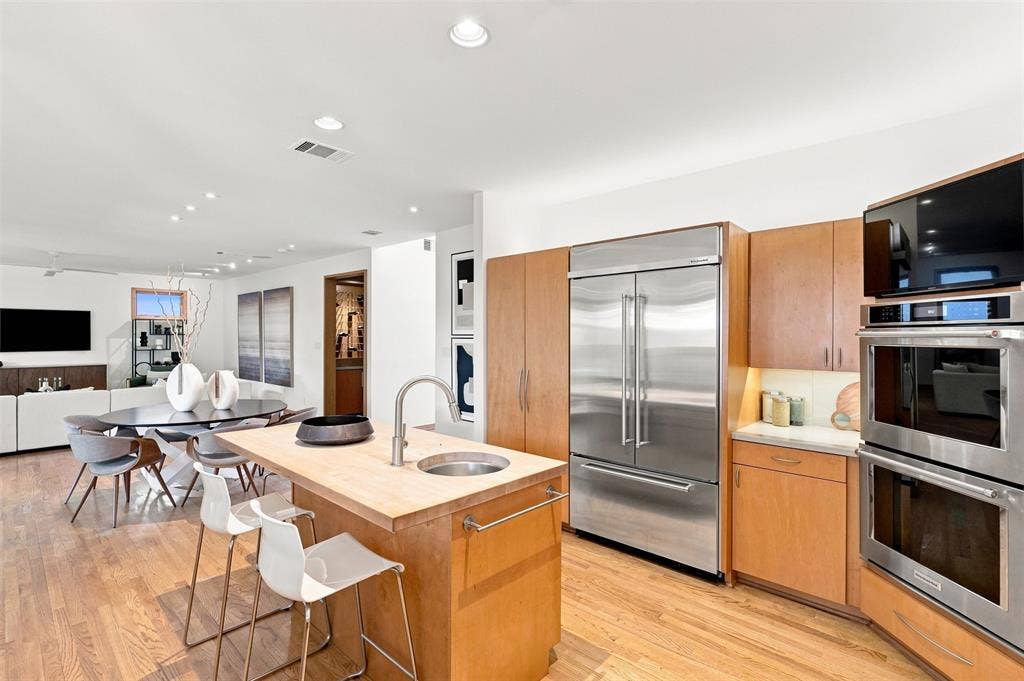 4329 Taos Road, Dallas, TX 75209 4329 Taos Road, Dallas, TX 75209