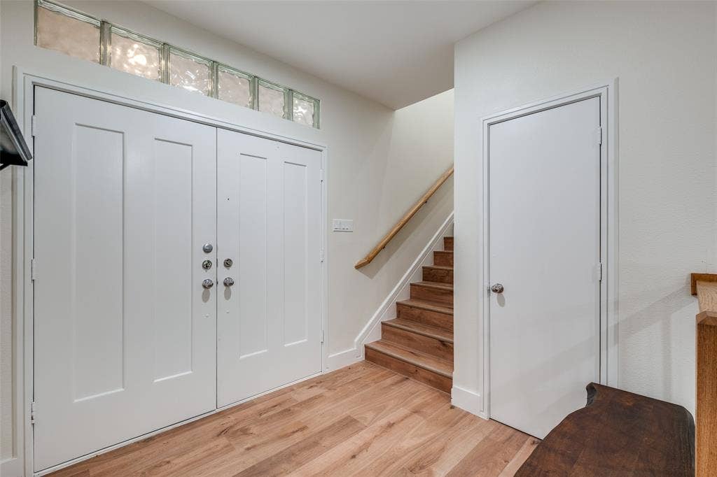 9123 Chapel Valley Road, Dallas, TX 75220