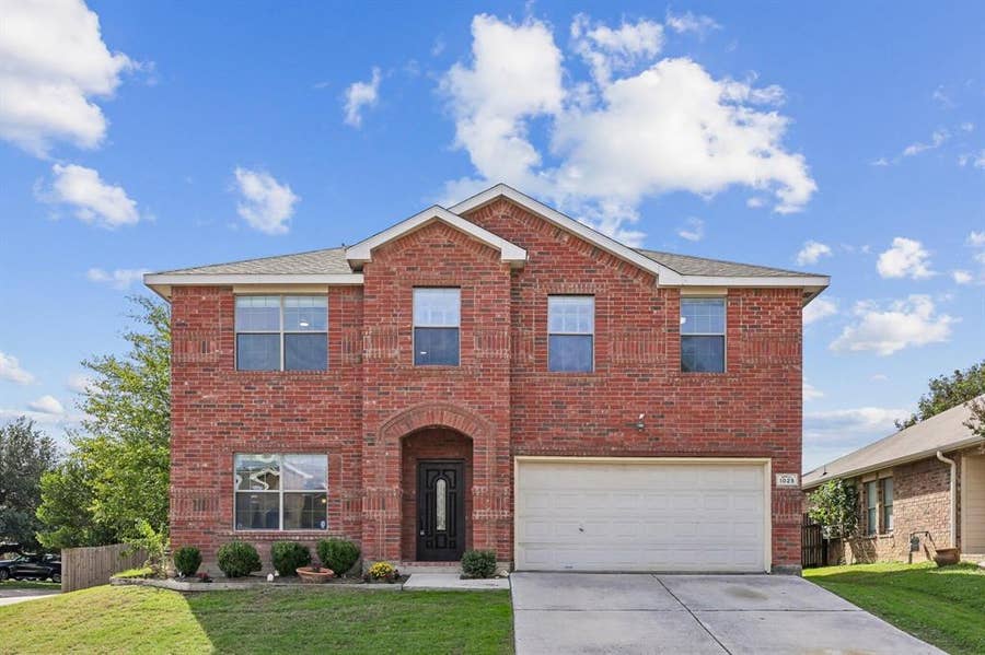 Property photo for 1025 Breeders Cup Drive, Fort Worth, TX