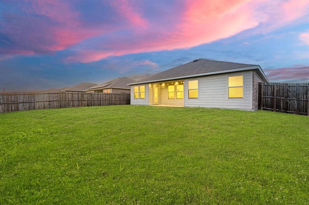 706 Heirloom Lane, Royse City, TX 75189 706 Heirloom Lane, Royse City, TX 75189