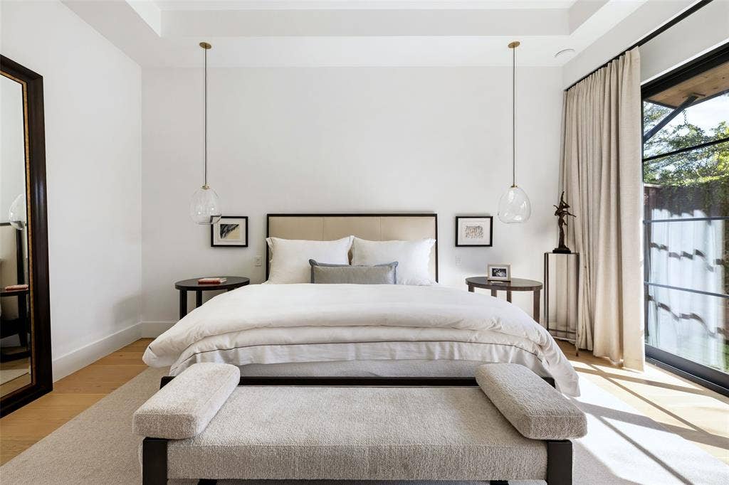 7710 Chatsworth Place, Dallas, TX 75230 7710 Chatsworth Place, Dallas, TX 75230