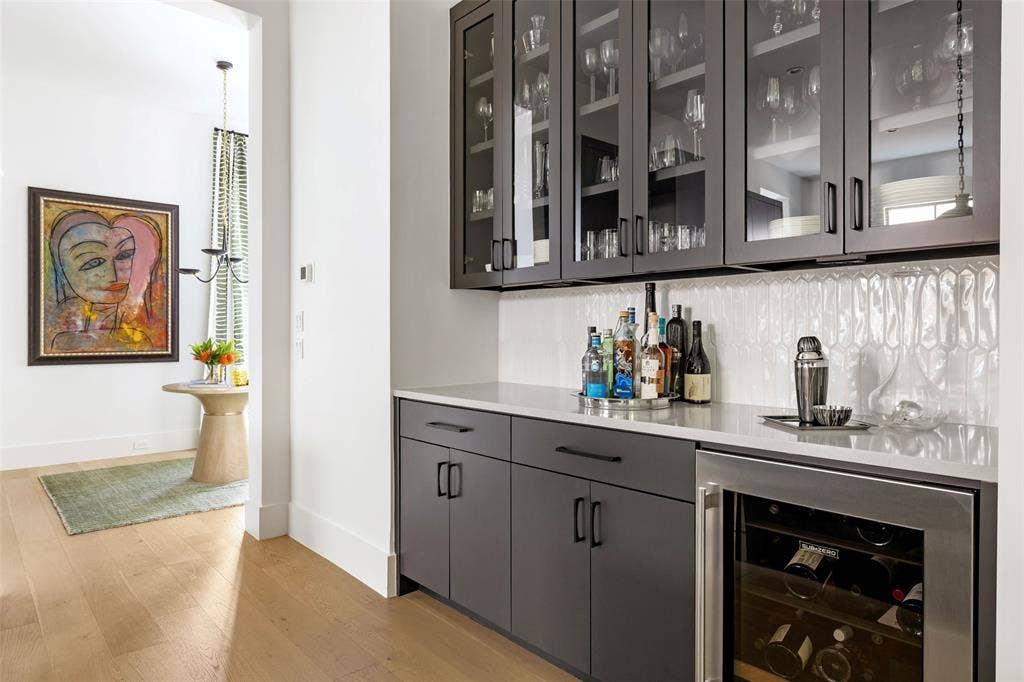 7710 Chatsworth Place, Dallas, TX 75230 7710 Chatsworth Place, Dallas, TX 75230