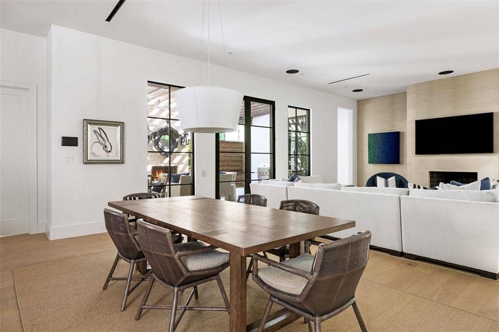 7710 Chatsworth Place, Dallas, TX 75230 7710 Chatsworth Place, Dallas, TX 75230