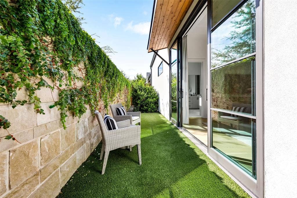 7710 Chatsworth Place, Dallas, TX 75230 7710 Chatsworth Place, Dallas, TX 75230