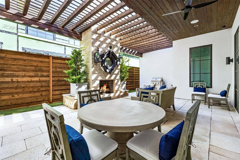 7710 Chatsworth Place, Dallas, TX 75230 7710 Chatsworth Place, Dallas, TX 75230