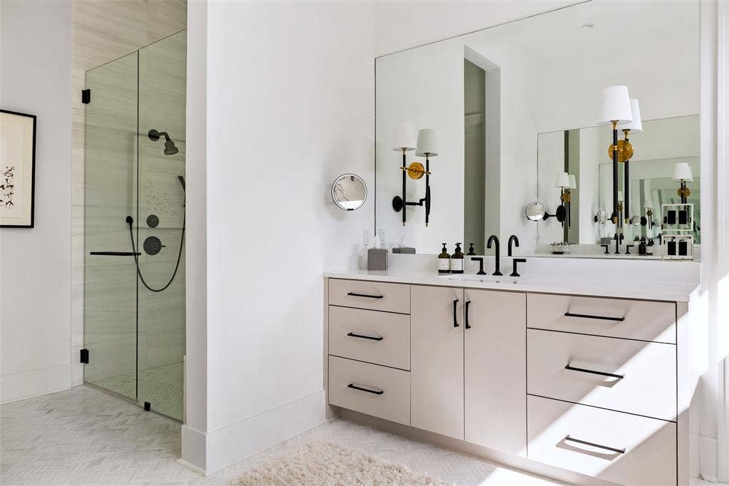 7710 Chatsworth Place, Dallas, TX 75230 7710 Chatsworth Place, Dallas, TX 75230
