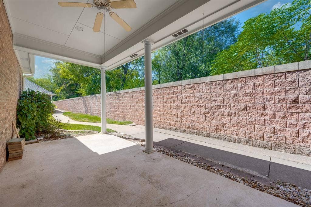 2417 Homestead Lane, Tyler, TX 75701