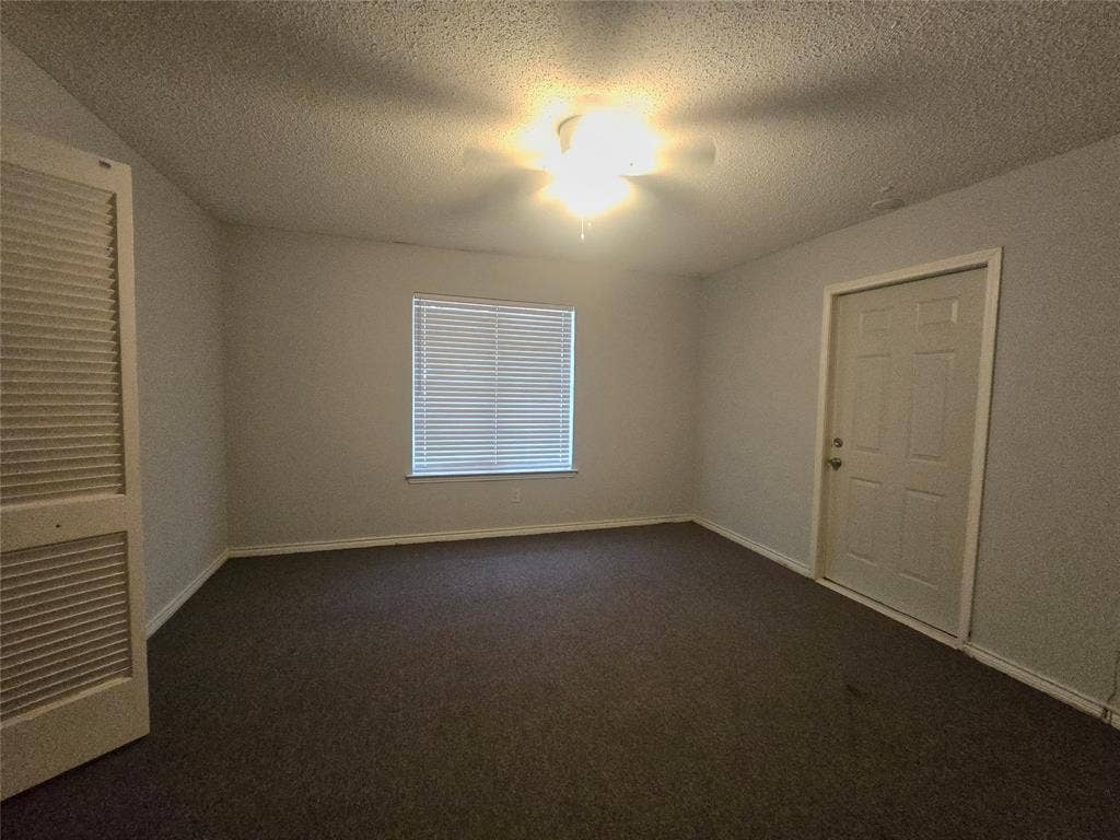 7905 liberty grove, Rowlett, TX 75089 7905 liberty grove, Rowlett, TX 75089