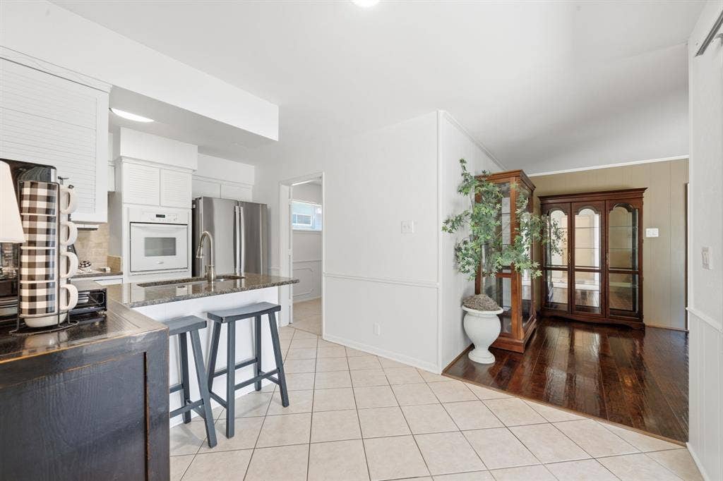 601 Winchester Drive, Richardson, TX 75080 601 Winchester Drive, Richardson, TX 75080