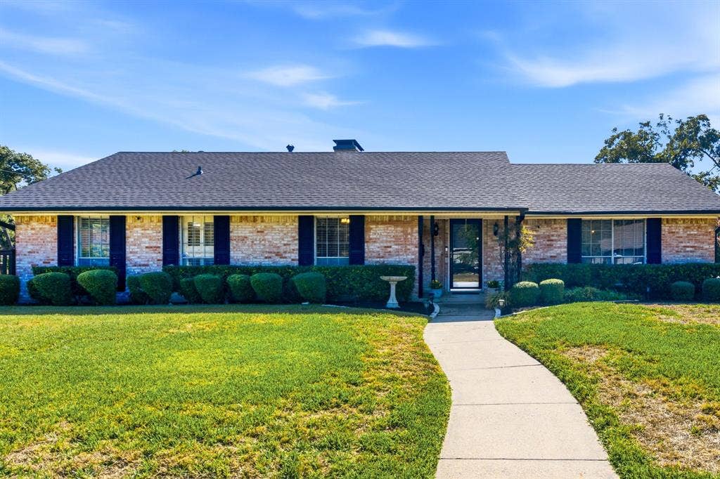 601 Winchester Drive, Richardson, TX 75080 601 Winchester Drive, Richardson, TX 75080