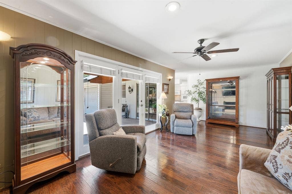 601 Winchester Drive, Richardson, TX 75080 601 Winchester Drive, Richardson, TX 75080