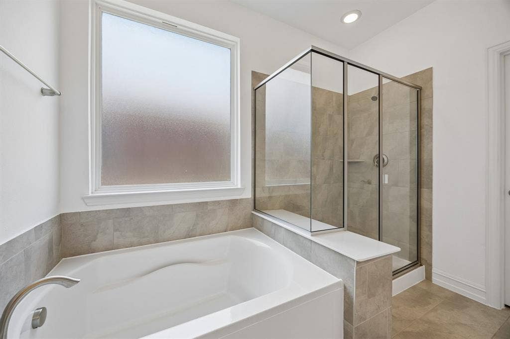 2909 Barnsley Drive, McKinney, TX 75071 2909 Barnsley Drive, McKinney, TX 75071